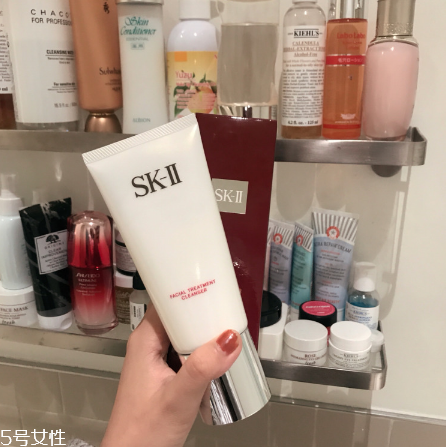 sk2洗面奶和cpb洗面奶哪個(gè)好用？無(wú)限回購(gòu)的洗面奶