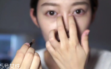 微醺桃花妝怎么化妝？簡(jiǎn)單步驟滿足爆棚少女心