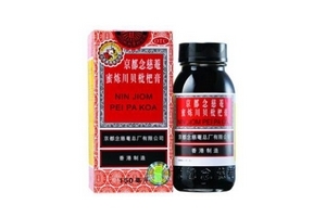 京都念慈庵川貝枇杷膏能沖水喝嗎？