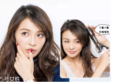 直發(fā)還是卷發(fā)顯得年輕？圓臉卷發(fā)顯老