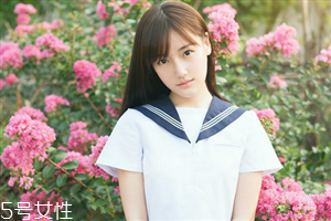 如何給唇部去死皮？雙唇變得自然剔透