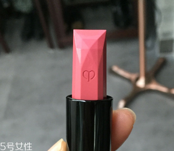 黃皮適合什么顏色的口紅？口紅界的常青樹
