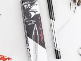 內(nèi)雙怎么畫眼影？使用啞光OR微珠光眼影