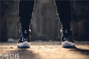 運(yùn)動(dòng)鞋和皮鞋的尺碼一樣嗎？皮鞋和運(yùn)動(dòng)鞋尺碼有差別