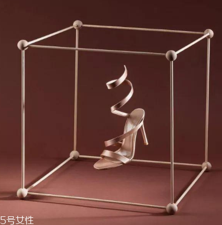 casadei鞋子多少錢？開啟你的奢華清單