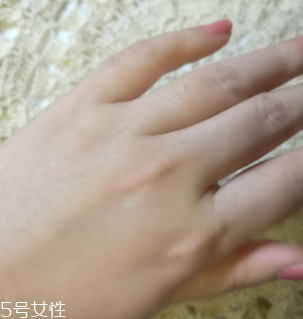 Florena護(hù)手霜怎么樣？滋潤美白打造纖纖玉手