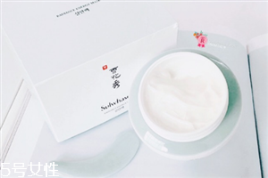 雪花秀凝脂玉和雨潤睡眠面膜哪個好？改善皮膚暗黃