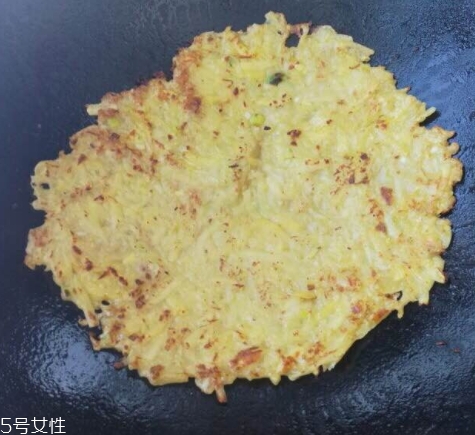 琺瑯鍋可以炒菜嗎？要選對琺瑯鍋