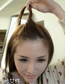 什么女孩適合不留劉海？圓臉妹子掀起劉海更適合你