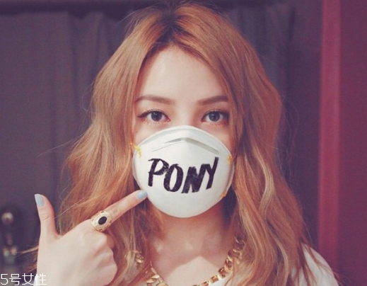 pony新年妝怎么畫？清新自然的新年妝