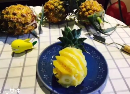 泰國(guó)迷你小菠蘿多少錢(qián)一斤？mini小菠蘿火遍泰國(guó)