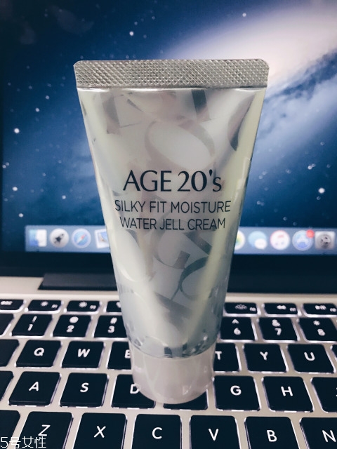 愛敬氣墊專柜多少錢？愛敬精華水粉霜氣墊bb