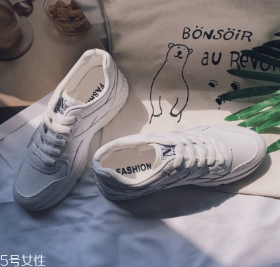 運(yùn)動(dòng)鞋鞋墊怎么清洗？非必要情況不用清洗