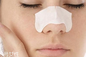 去黑頭面膜多久用一次？撕拉式和泥質(zhì)頻次不同