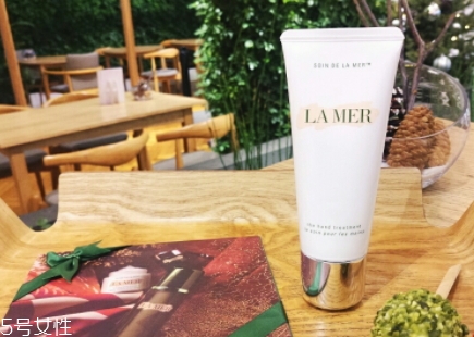 海藍(lán)之謎和sk2哪個(gè)好？從檔次膚質(zhì)適合情況比較