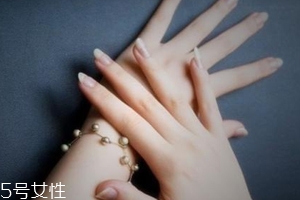 冬天怎么保養(yǎng)手？干燥季必備的滋潤護手霜排行榜