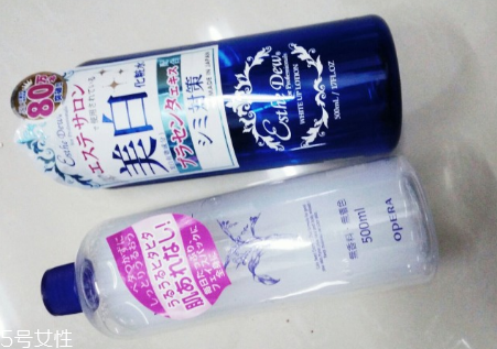 日本櫻桃水好用還是薏仁水好用？高性價(jià)比的化妝水