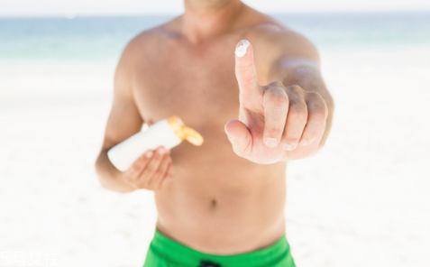 男士日常護(hù)膚步驟有哪些？防曬很關(guān)鍵