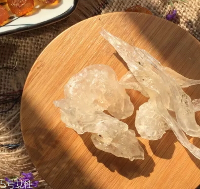 雪燕可以生吃嗎？雪燕沒煮熟可以吃嗎？
