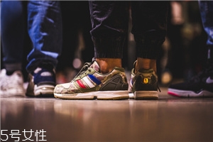運(yùn)動(dòng)鞋230是多少碼？運(yùn)動(dòng)鞋選對(duì)尺碼很重要