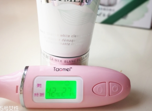 海藍(lán)之謎透潔面泡沫怎么用？璀璨凈透潔面泡沫