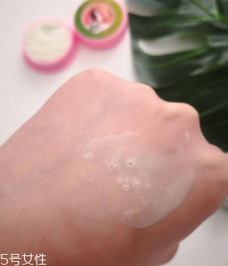 泰國RASYAN牙粉好用嗎？家用潔牙好幫手
