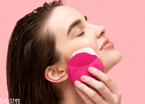 luna洗臉儀分幾種？foreo luna使用說明