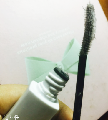 KATE睫毛打底膏怎么卸？化妝水濕敷2分鐘