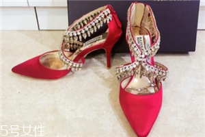 badgley mischka是什么檔次？婚鞋中的背影殺手