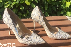 badgley mischka是奢侈品嗎？做最美最閃耀的新娘