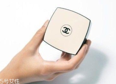 dior迪奧和ysl圣羅蘭氣墊哪個(gè)好？
