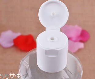 雅漾卸妝水敏感肌能用嗎？敏感肌慎用