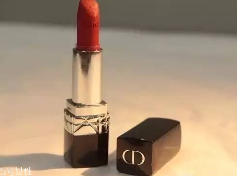 dior迪奧和蘭蔻口紅哪個好？