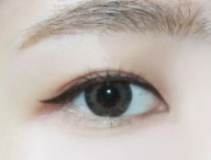 酒紅眼影哪個(gè)牌子好？盤(pán)點(diǎn)紅透天的酒紅眼影