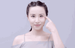 黃皮用什么顏色的腮紅？選擇與黃色互補(bǔ)的紫色