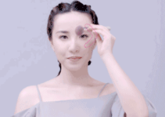 黃皮用什么顏色的腮紅？選擇與黃色互補(bǔ)的紫色