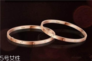 卡地亞手鐲可以刻字嗎？印證愛的箴言