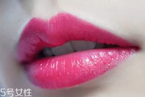 dior迪奧520和迪奧080哪個(gè)好看？