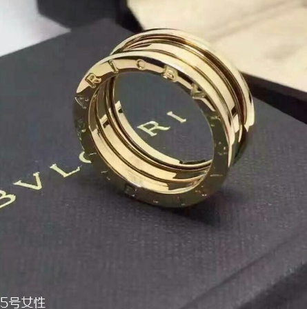 寶格麗戒指是什么材質？愛的專屬定制