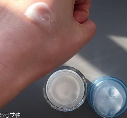 面霜可以晚上用嗎？面霜也分早晚霜