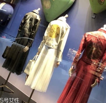 dior迪奧衣服一般多少錢？