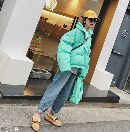 牛仔褲脫漿是什么意思？脫漿之后更柔軟