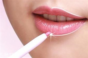 唇線(xiàn)筆可以當(dāng)口紅用嗎 裸唇妝畫(huà)法技巧