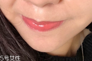 mac唇釉哪個(gè)顏色比較日常？溫柔清新珊瑚粉