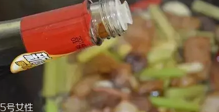 花椰菜炒肉怎么做好吃？這么做簡單又美味