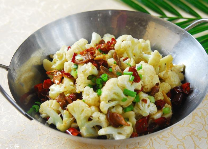 花菜炒多久能熟？5分鐘就足夠