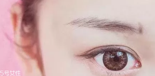 眉卡好用還是眉貼好用？眉貼更精確