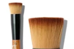 定妝粉用刷子好還是用粉撲好？新手用粉撲