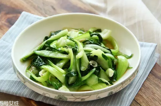 油菜怎么炒不苦？焯水能去掉苦味