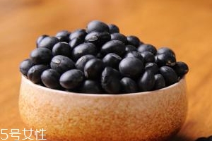 黑豆怎么吃不上火？黑豆汁喝了不上火